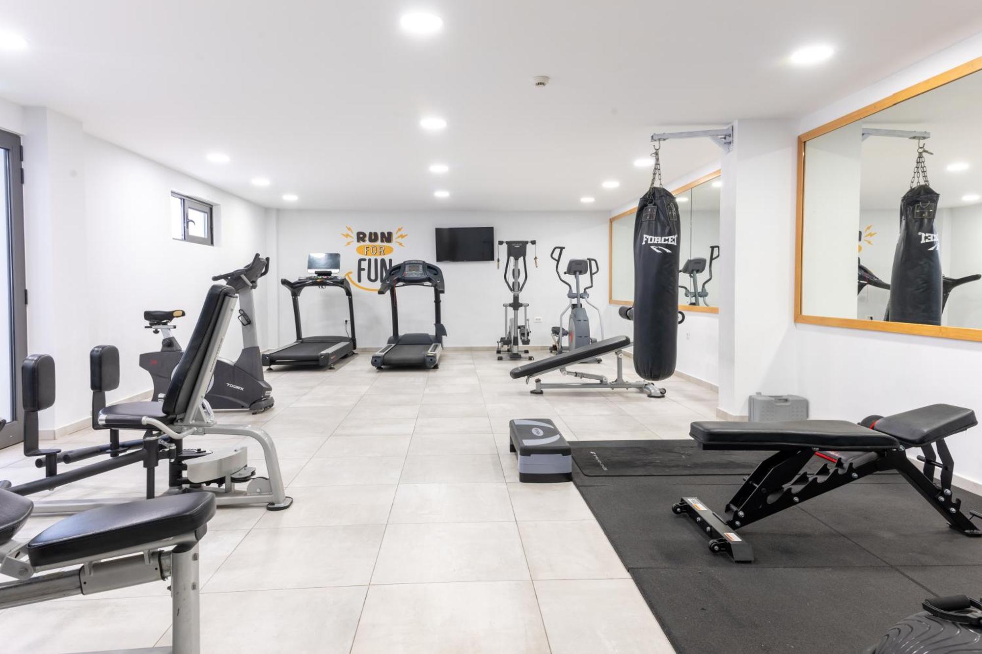 Ariadne - Adults Only Hotel
