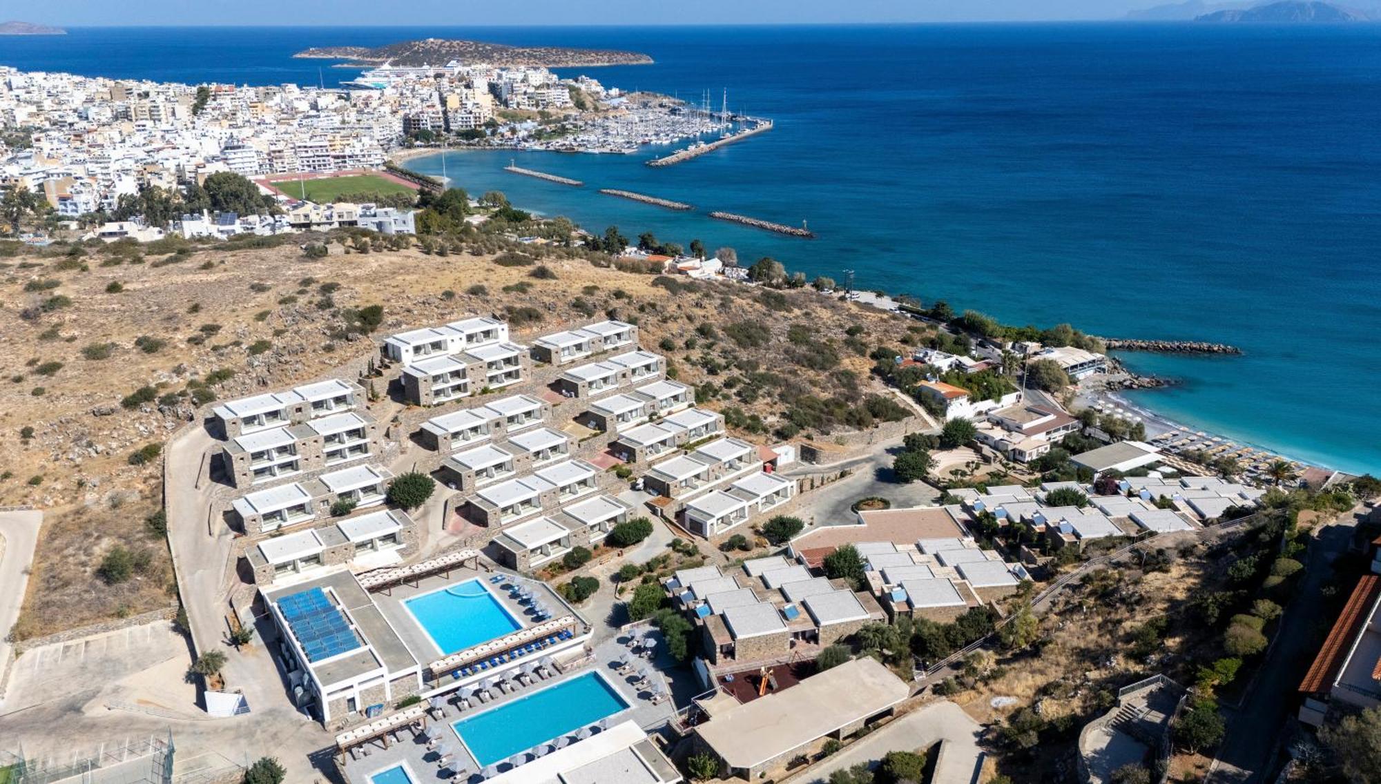 Hotel Ariadne 4*